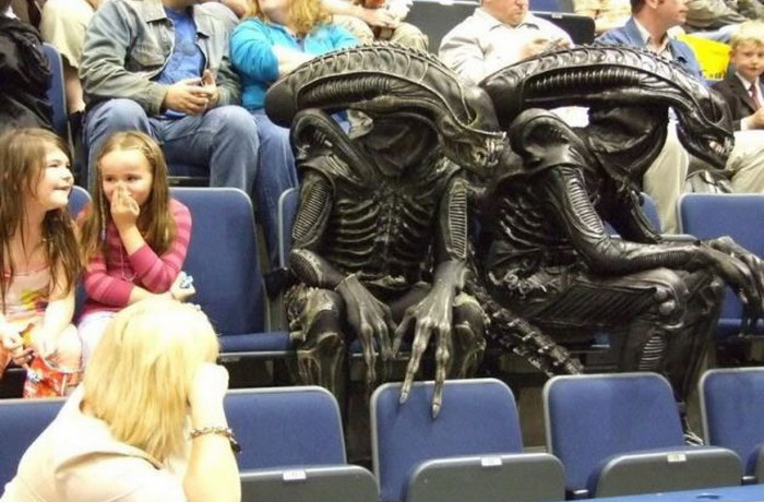 See i told you someone would notice, wait till word gets back to mars that we skipped the galactic meeting to see this game, were so screwed ....
See i told you someone would notice, wait till word gets back to mars that we skipped the galactic meeting to see this game, were so screwed ....